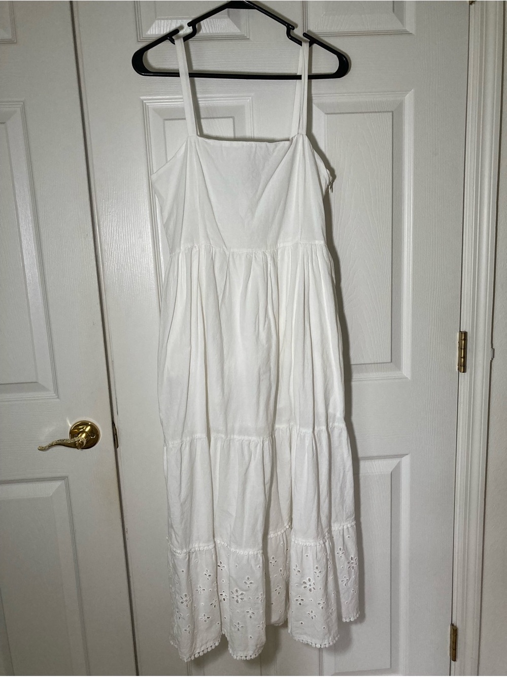 White Eyelet Tiered Maxi Sundress Sz L